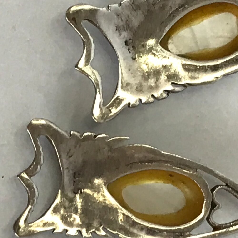 .925 Sterling Silver Art Deco White Mother of Pearl Drop Pierced Earrings - Picture 4 of 6